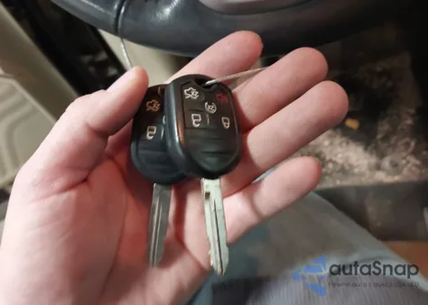 2014 Ford Taurus Sel z USA, uszkodzony, nr VIN 1FAHP2E8XEG141011